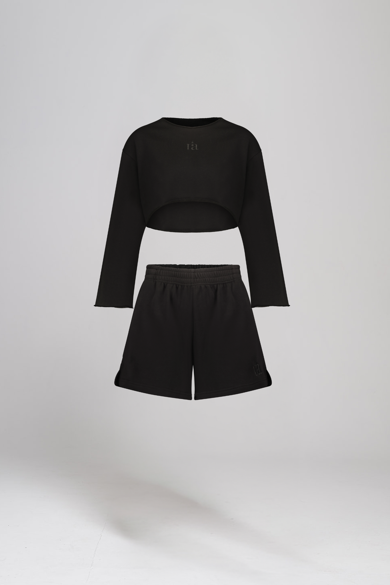 חולצת COTTON קרופ + מכנסי COTTON קצרים - MIDNIGHT BLACK