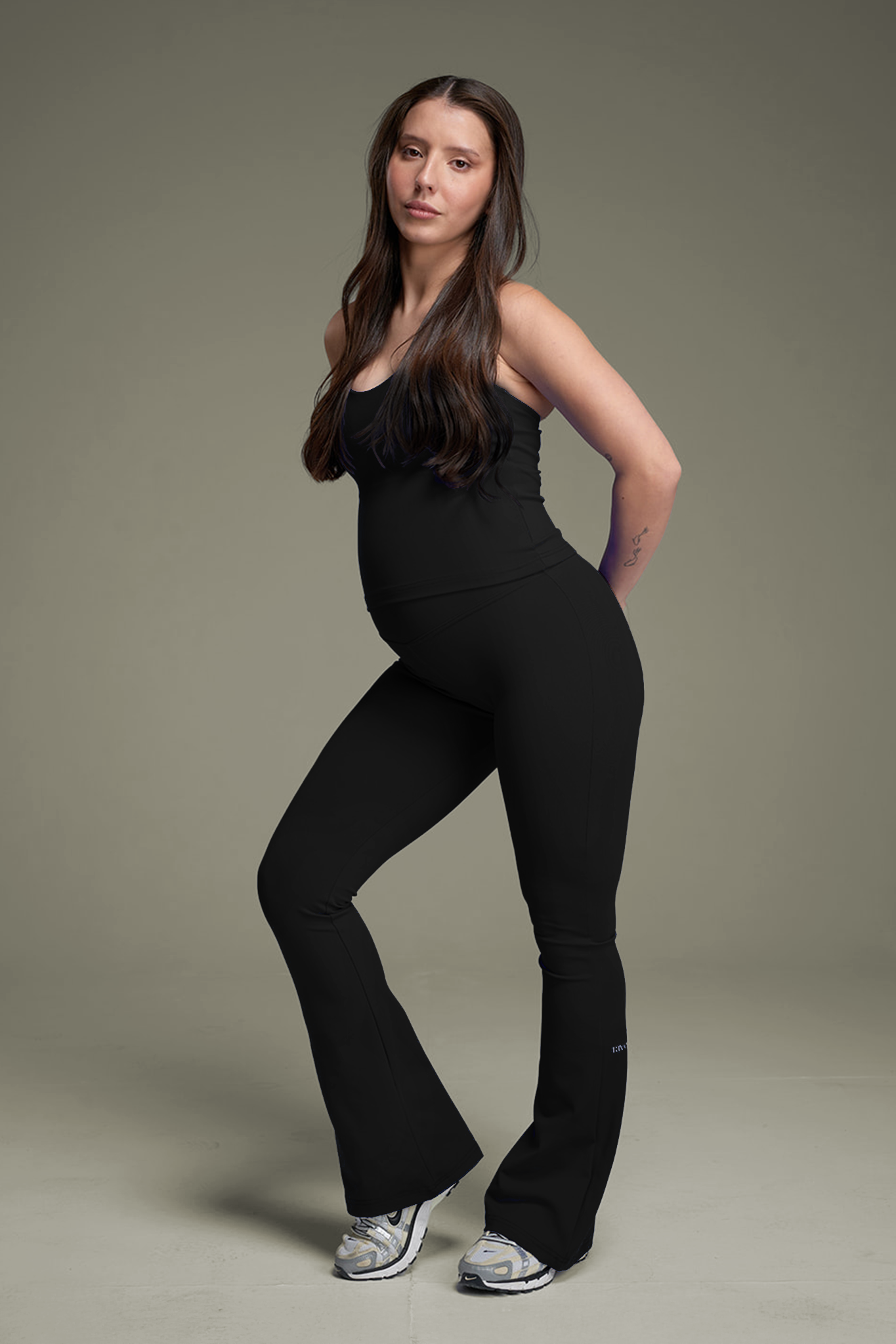 גופית YALUUP.PRO קולר הריון - BLACK