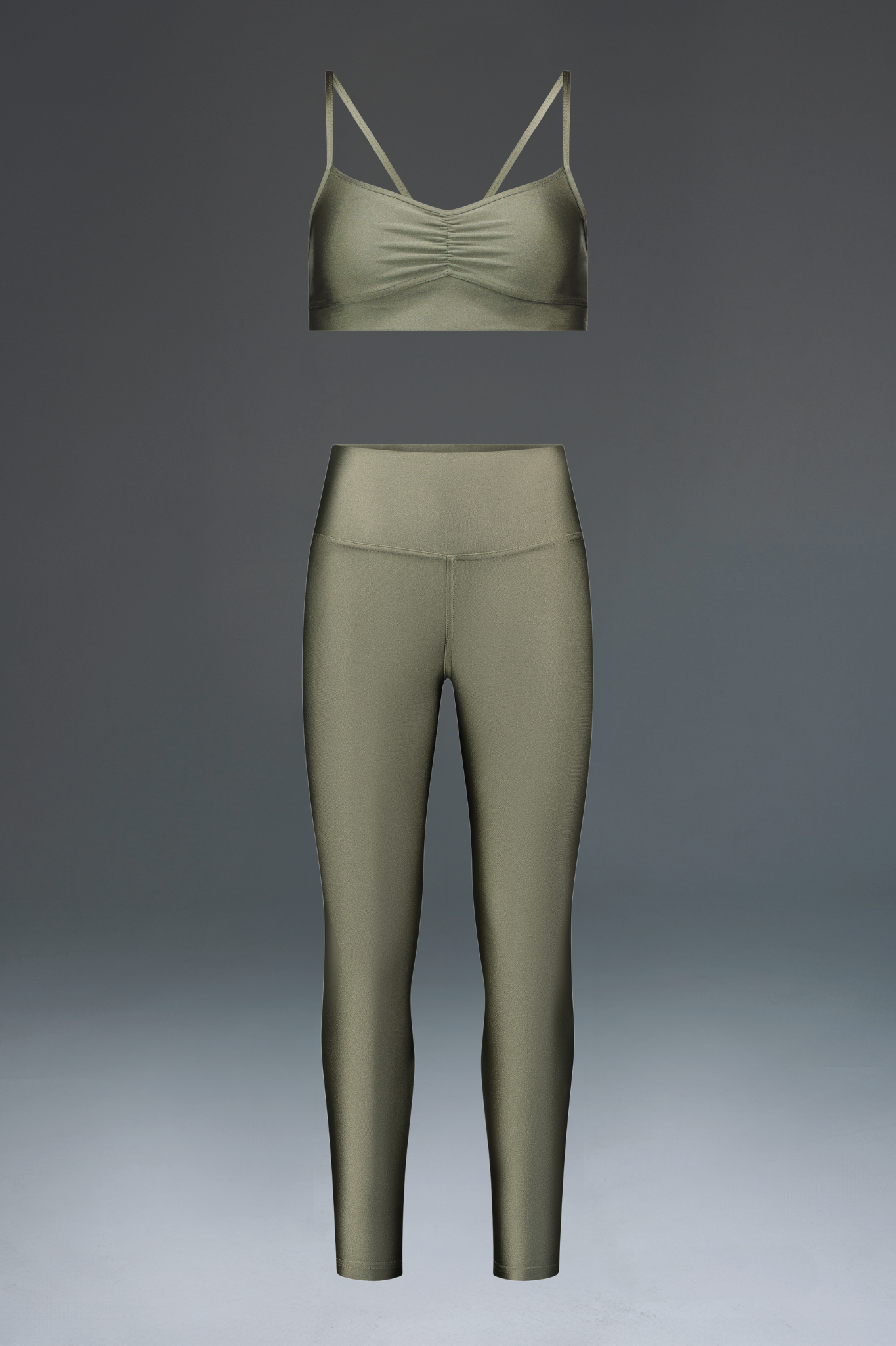 טופ LIRUX כתפיה דקה כיווץ + טייץ LIRUX ארוך גבוה - ARMY GREEN