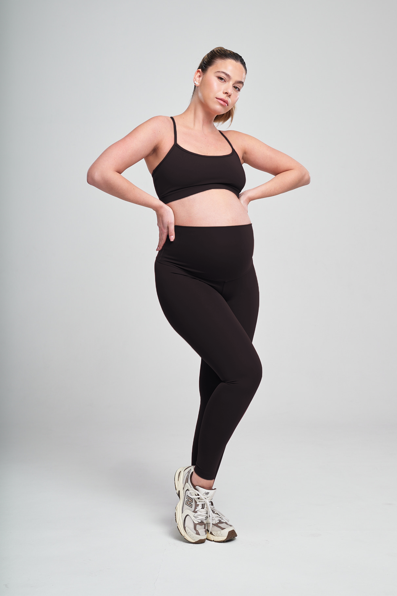 טופ YALUUP.PRO כתפיה דקה הריון - COFFEE