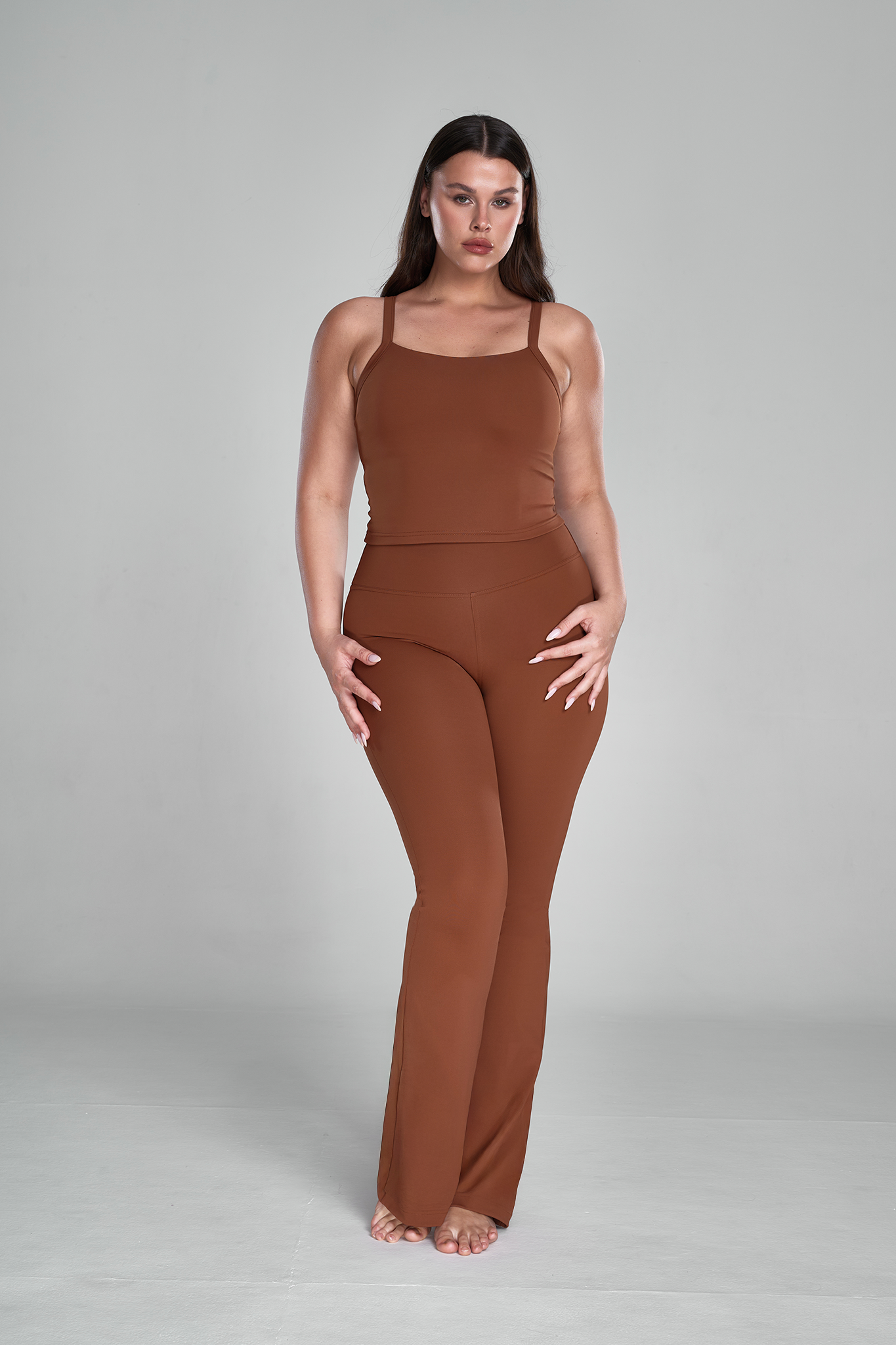 גופיה YALUUP.PRO גב פתוח - MORENA BROWN