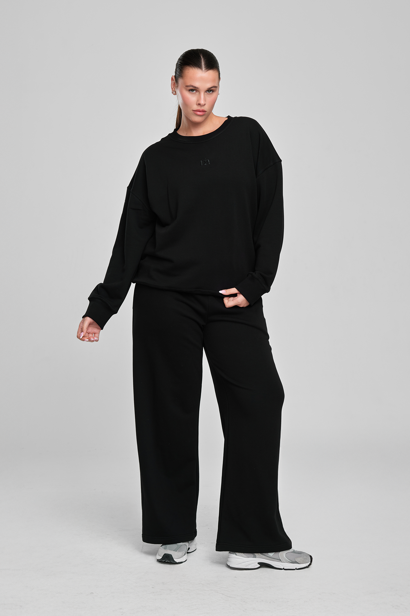 חולצת COTTON ארוכה - MIDNIGHT BLACK