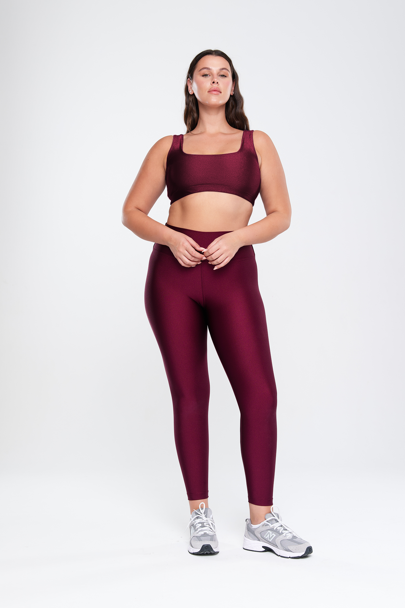 טופ LIRUX מרובע - CHERRY WINE