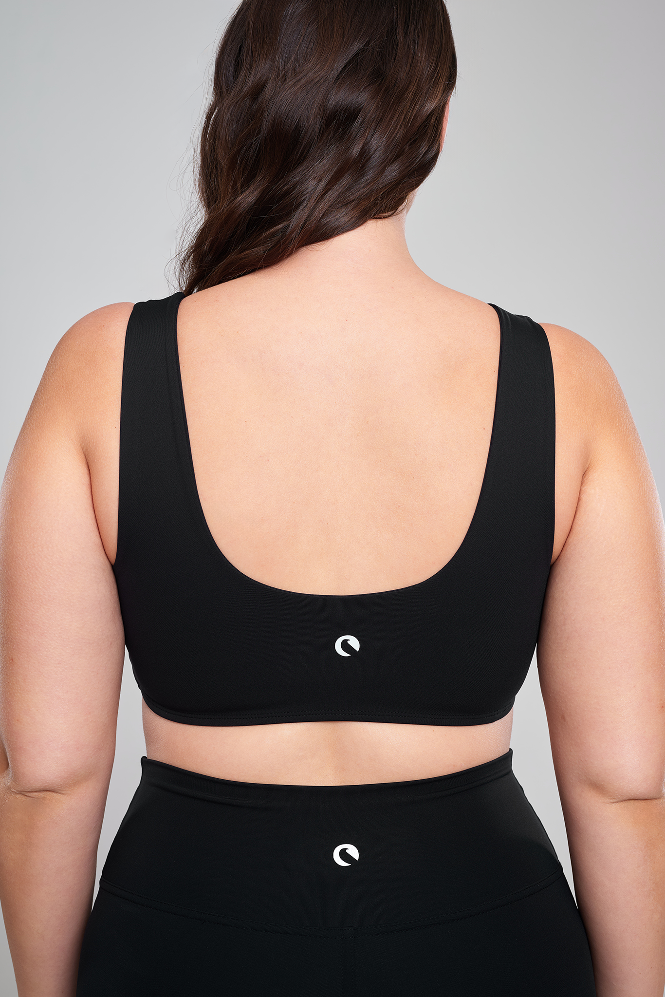 טופ YALUUP.PRO מעטפת - BLACK