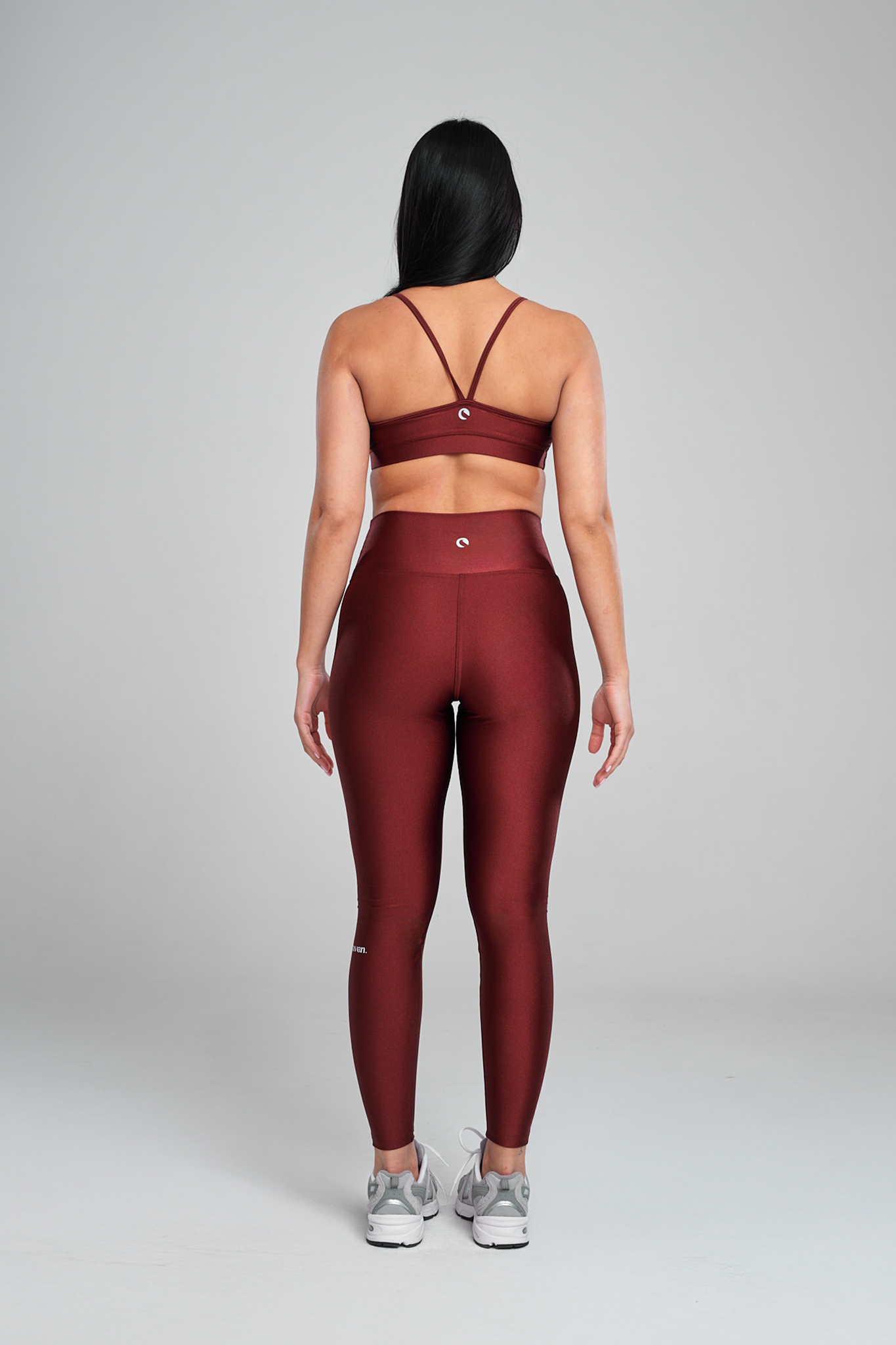 טופ LIRUX כתפיה דקה כיווץ - DARK AMBER