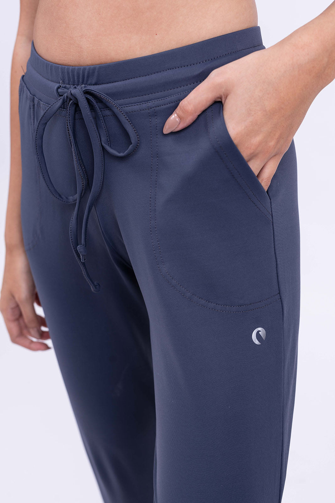 מכנסי NANU רפויים עם חפת - אפור