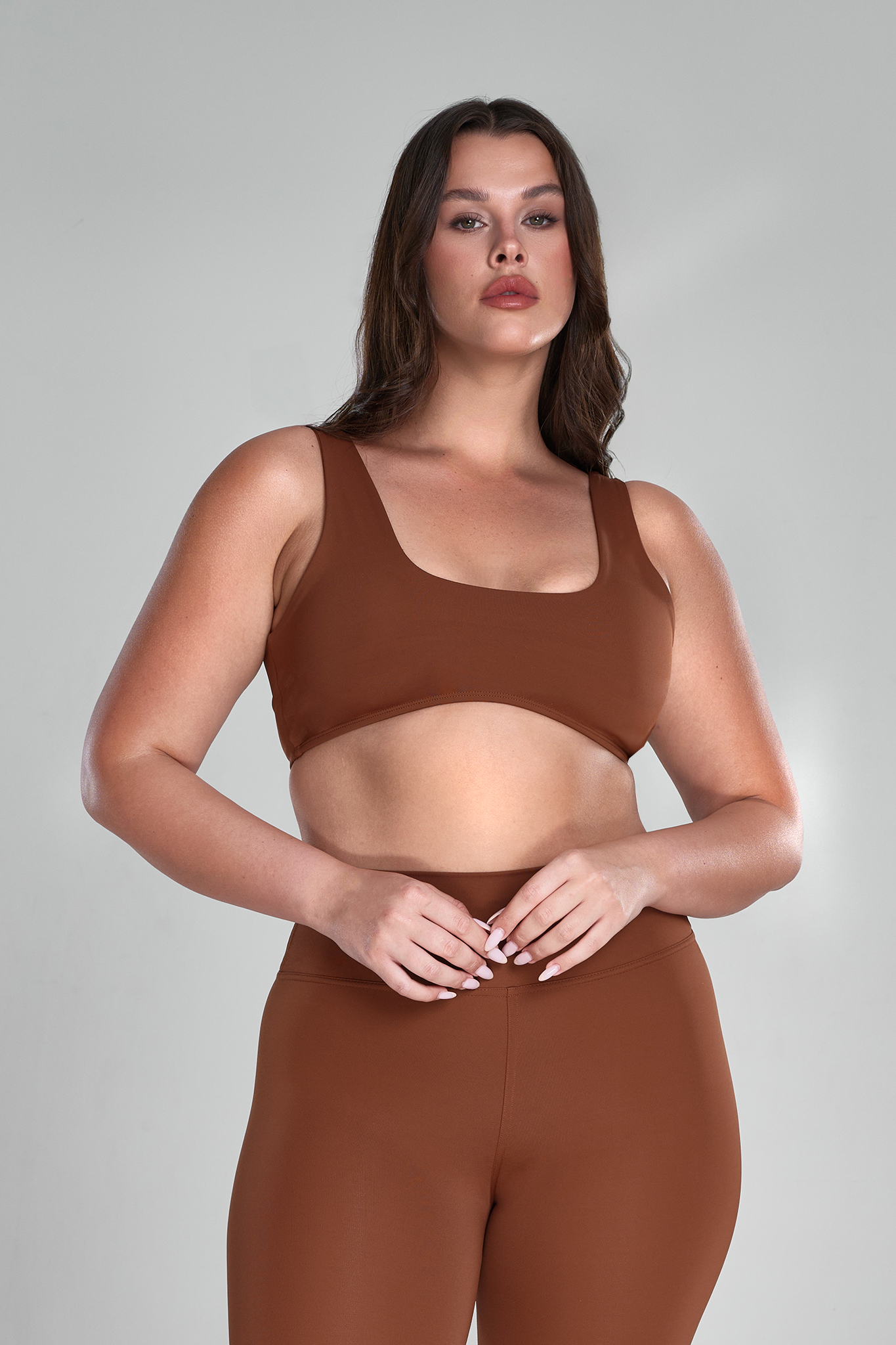 טופ YALUUP.PRO קטן - MORENA BROWN