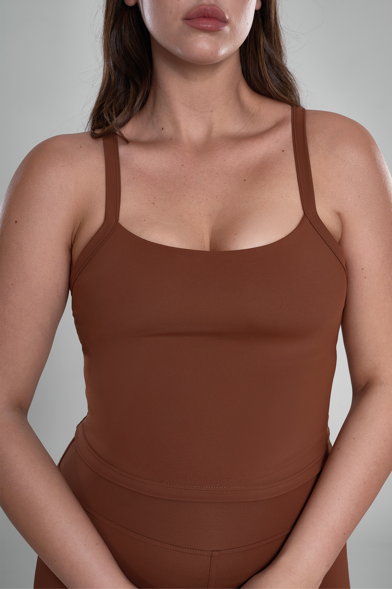 גופיה YALUUP.PRO גב פתוח - MORENA BROWN
