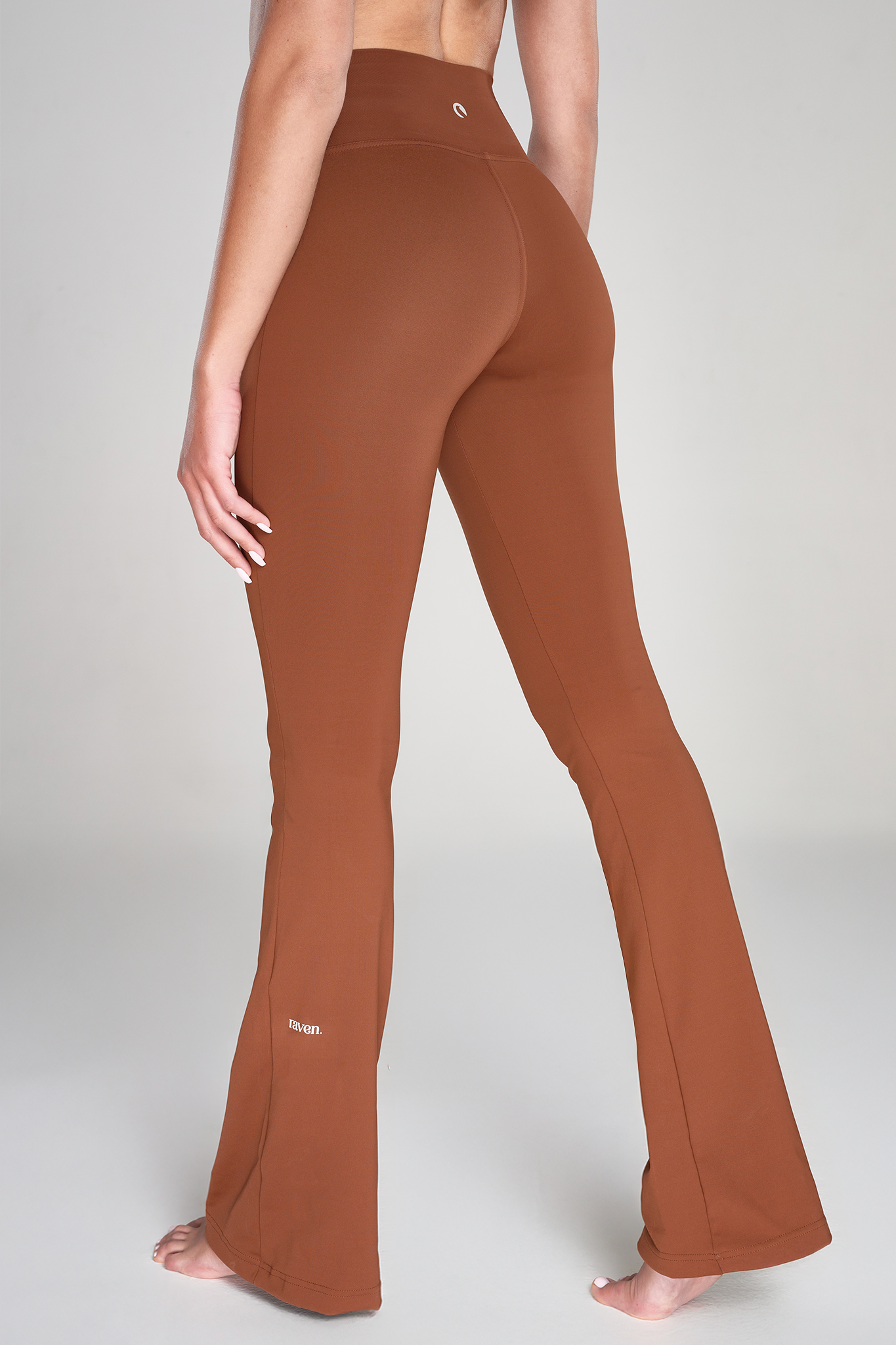 טייץ YALUUP.PRO מתרחב - MORENA BROWN