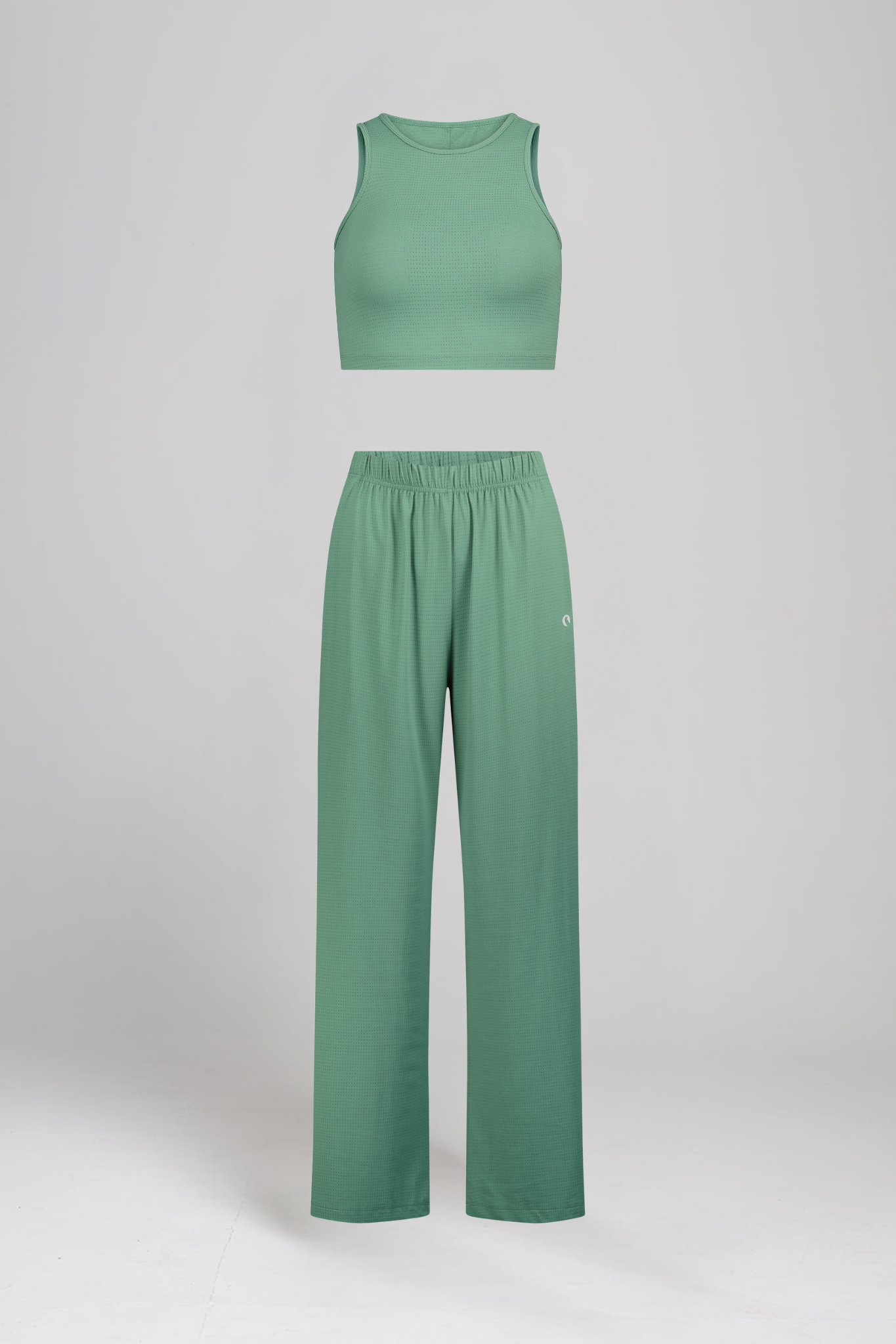 גופית YALU קרופ רייסר + מכנסי YALU גזרה ישרה - EVER GREEN