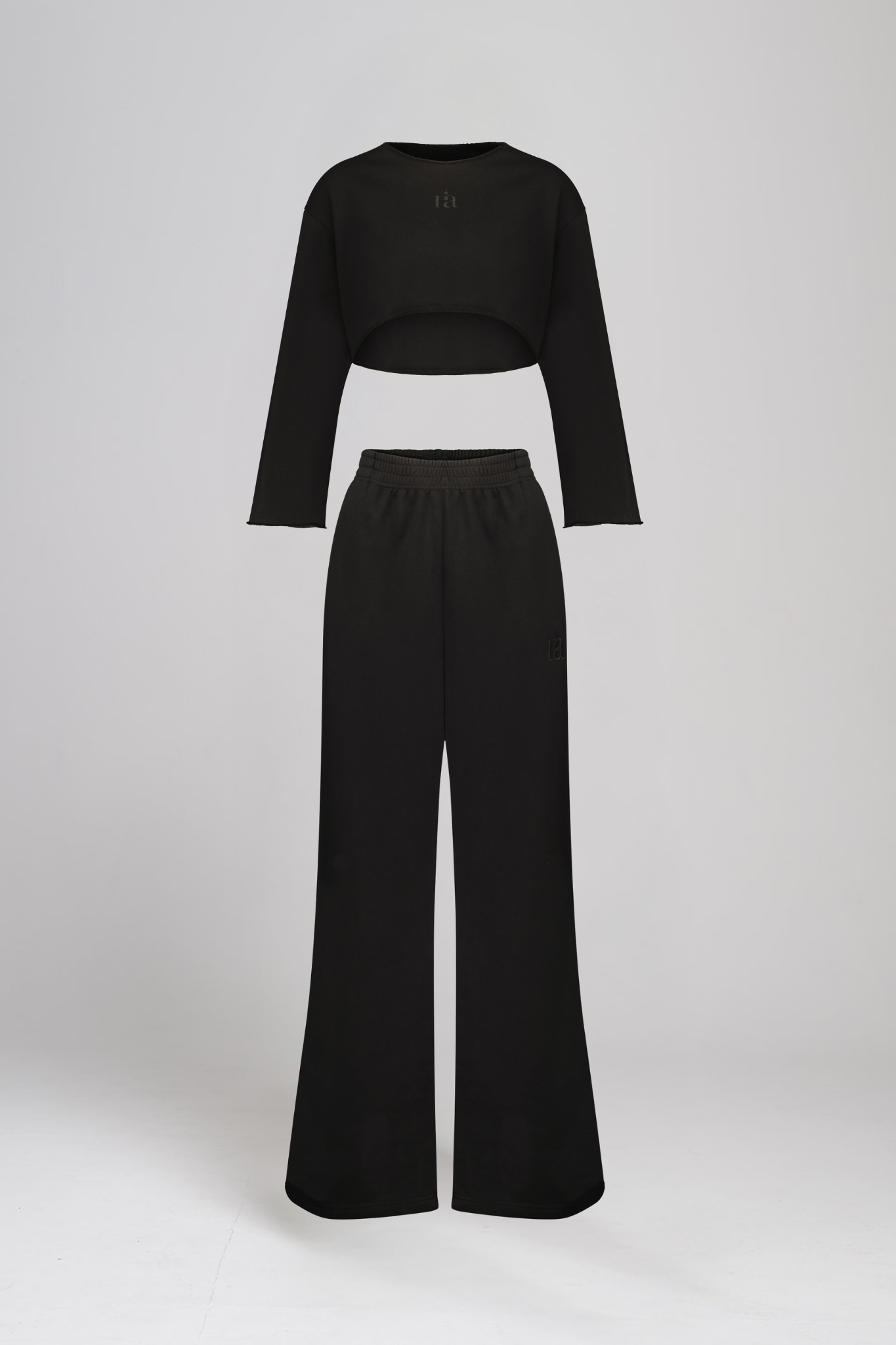 חולצת COTTON קרופ + מכנסי COTTON רחבים - MIDNIGHT BLACK