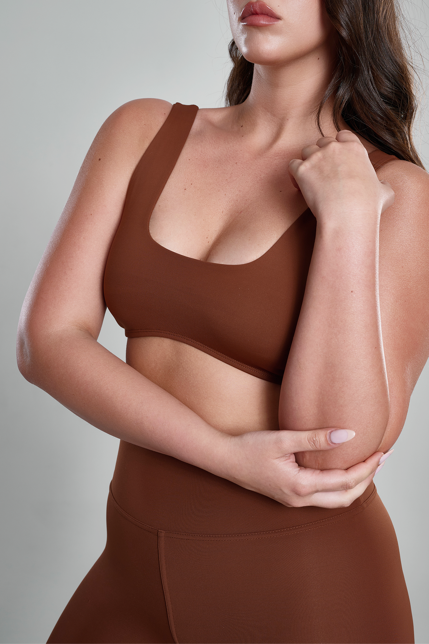 טופ YALUUP.PRO קטן - MORENA BROWN