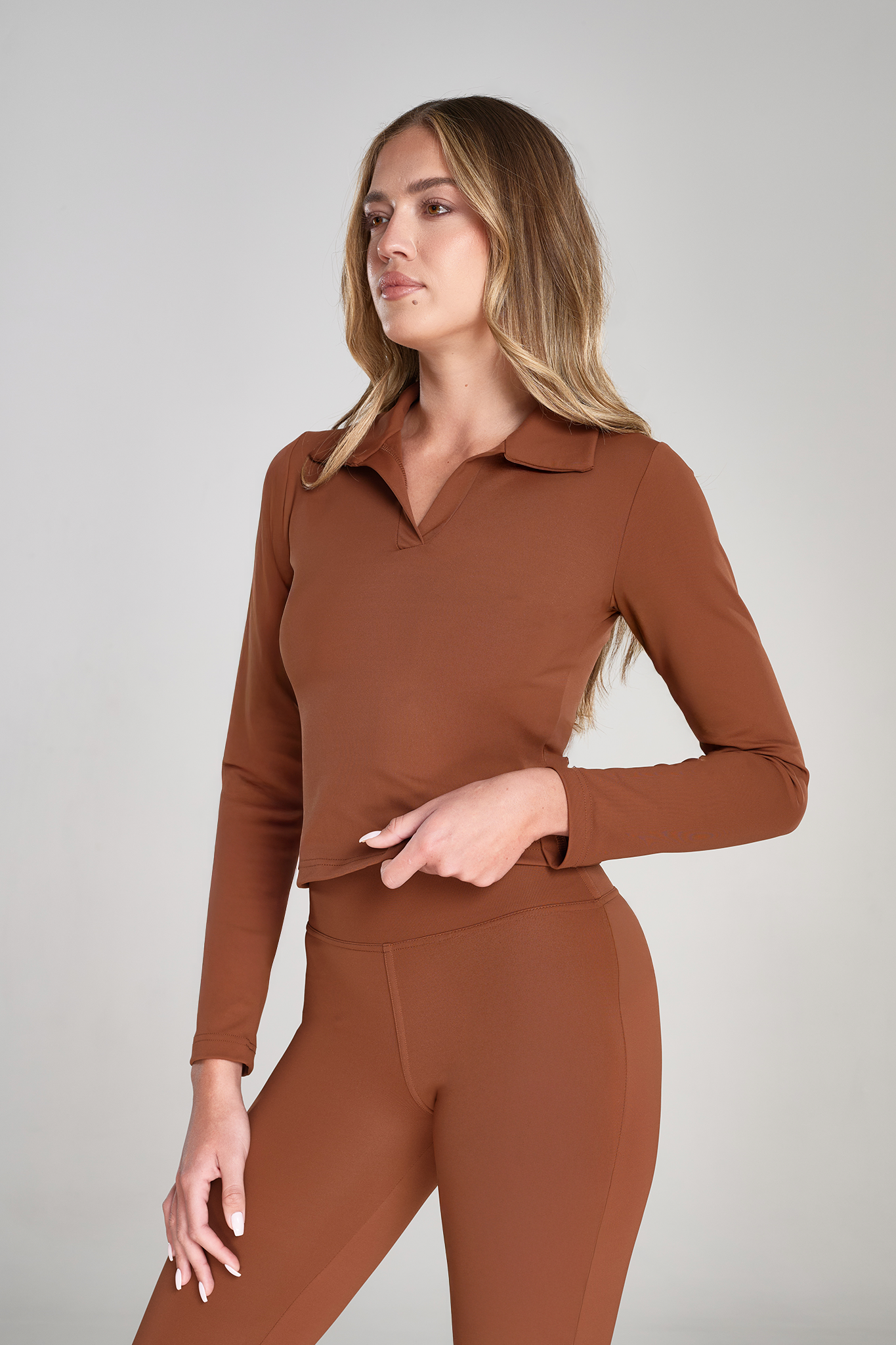 חולצת פולו YALUUP.PRO אקטיב - MORENA BROWN