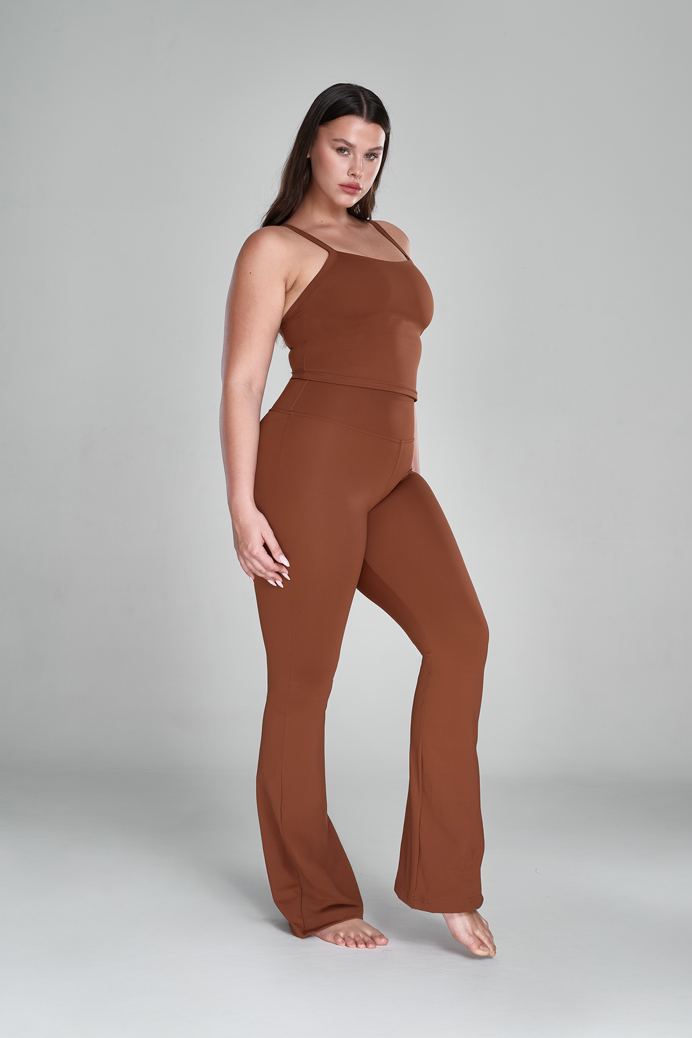 גופיה YALUUP.PRO גב פתוח - MORENA BROWN