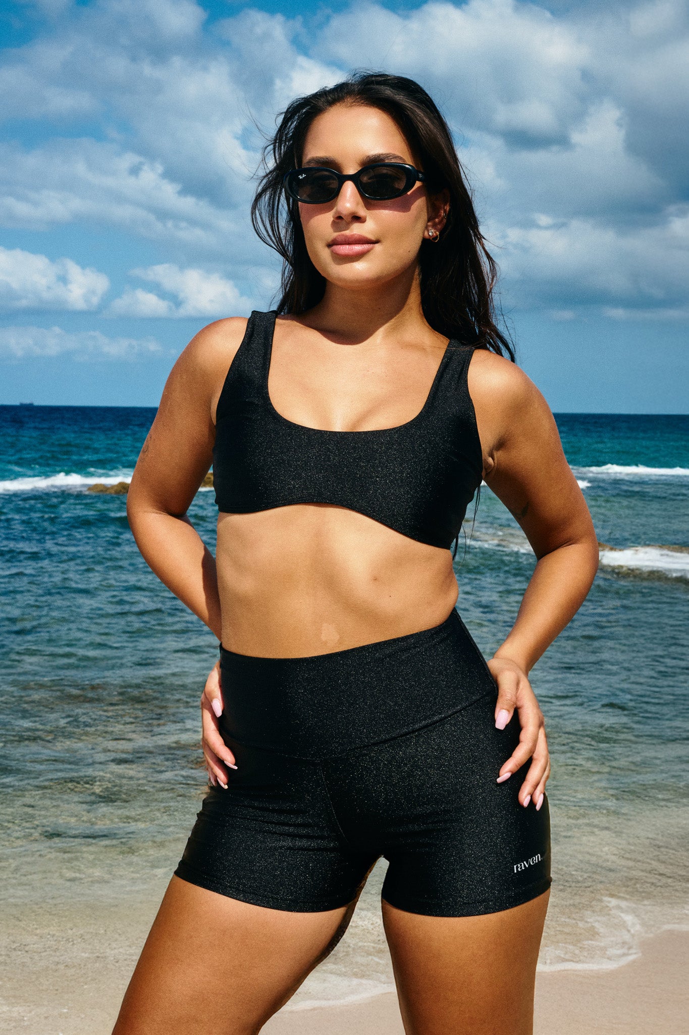 טופ LIRUX קטן + שורט LIRUX גבוה - BLACK