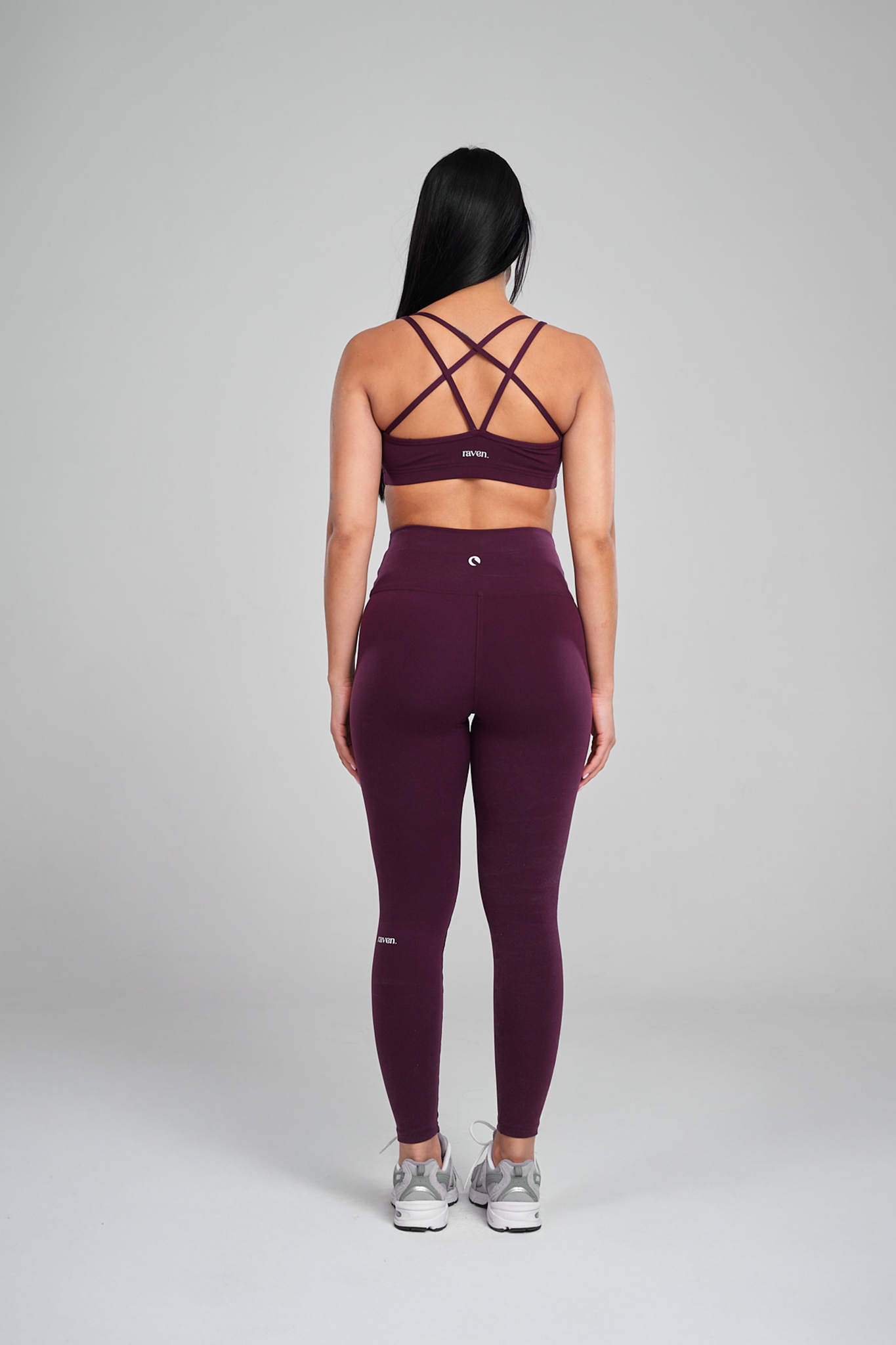 טופ SOFTLEX גב מוצלב + טייץ SOFTLEX ארוך גבוה - DEEP PURPLE