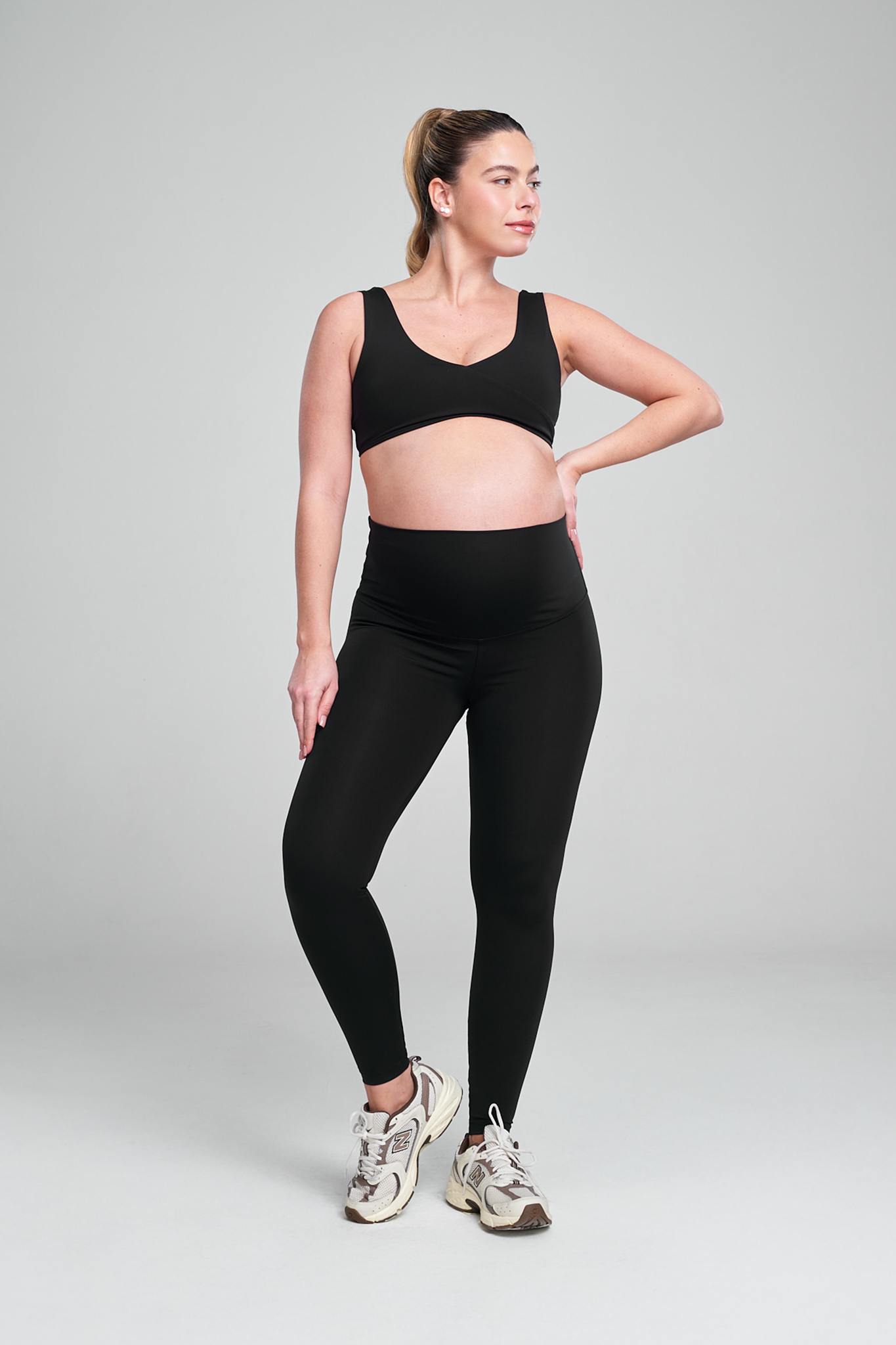 טופ YALUUP.PRO מעטפת הריון + טייץ YALUUP.PRO ארוך גבוה הריון - BLACK