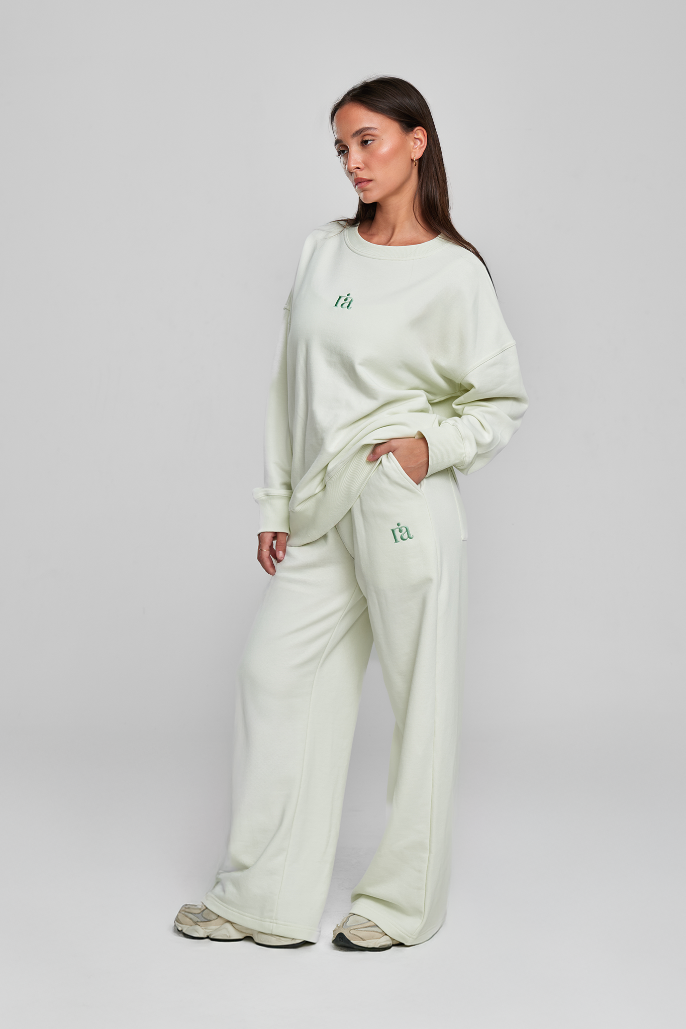 חולצת COTTON ארוכה + מכנסי COTTON רחבים - COOL MINT