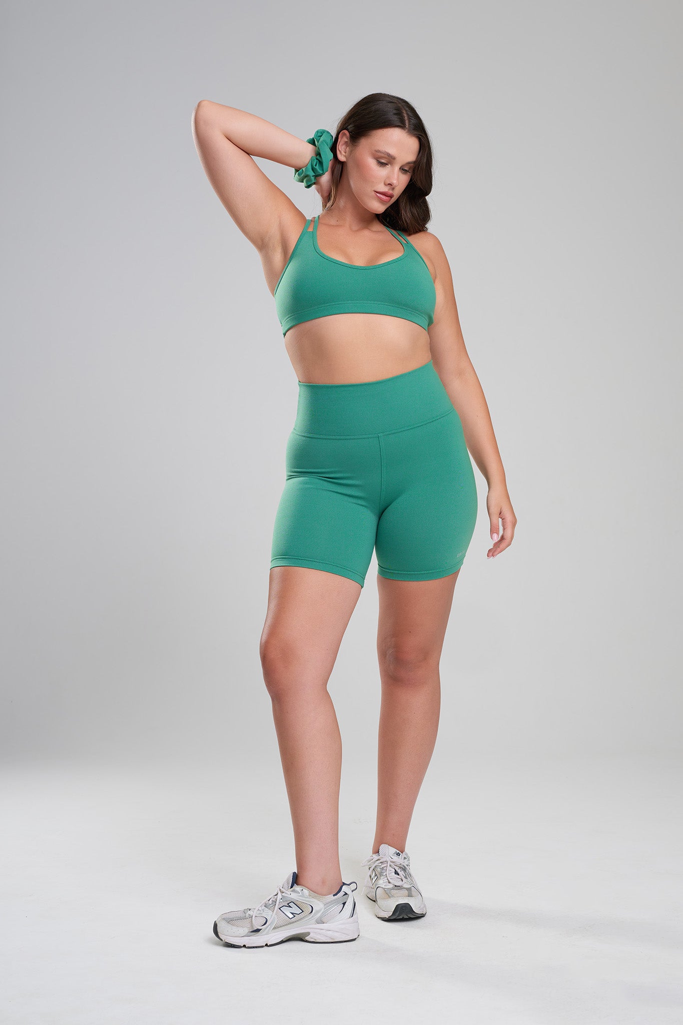 טופ SOFTLEX גב מוצלב - EVER GREEN