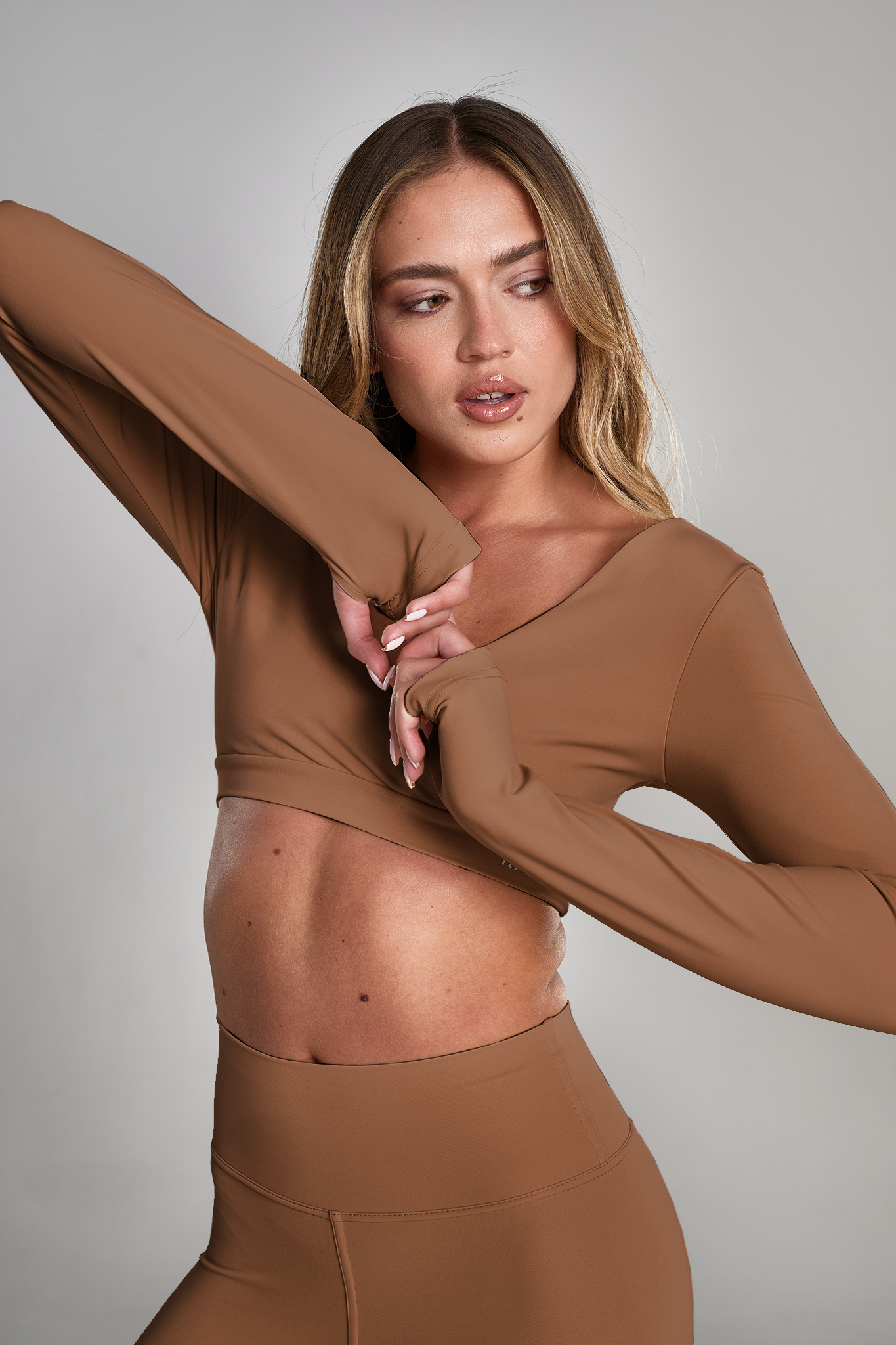 חולצת מעטפת YALUUP.PRO אקטיב - BRONZER BROWN